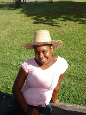 Yelloon la coquine !! avec moi c tjr le sourire... Hein??